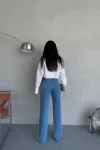 Mavi Yüksek Bel Eskitme Detaylı Denim Jean BCNW-251372