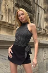 Siyah Çizgili Beli Kuşak Detaylı Halter Bluz BCDF-252192