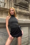 Siyah Çizgili Beli Kuşak Detaylı Halter Bluz BCDF-252192