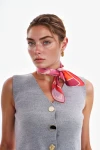 Kırmızı Çiçek Desenli Bandana Fular BCNSV-2515317