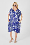 Saks Desenli V Yaka Yarasa Kol Oversize Midi Elbise BCVL-254019