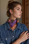 Turuncu Etnik Çiçek Desenli Bandana Fular BCNSV-2513466