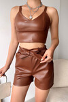 Kahverengi Kuşaklı Suni Deri Şort BCHN-2526621