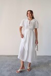 Beyaz Bebe Yaka Bağlamalı Astarlı Uzun Müslin Elbise BCRU-261301