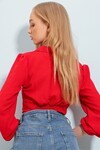 Kırmızı Polo Yaka Önü Drapeli Beli Gipeli Gizli Fermuarlı Aerobin Crop Bluz