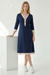 Lacivert Göğüse Kadar Düğmeli Modal Kumaş Elbise