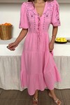 Pembe V Yaka Nakış İşlemeli Müslin Elbise BCRU-261298